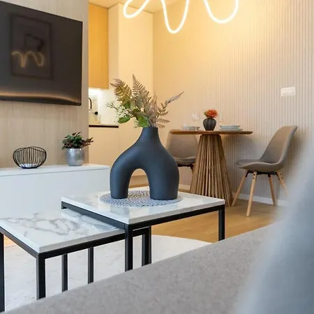Stylish Metodova - Mall &parking Appartement