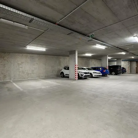 Stylish Metodova - Mall &parking Appartement Bratislava